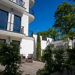 Strandhotel Fontana Szálloda 4*