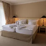 Strandhotel Fontana Szálloda Timmendorfer Strand
