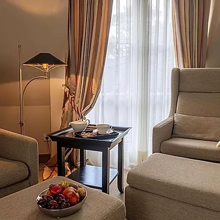 Strandhotel Fontana 4*