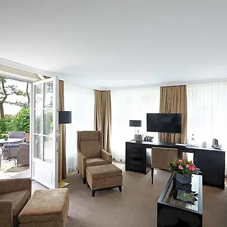 Strandhotel Fontana 4*