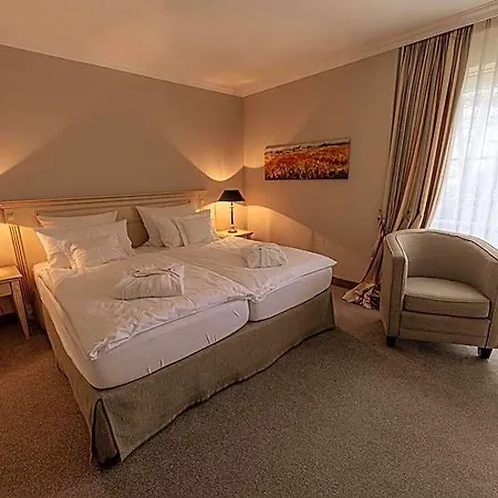 Strandhotel Fontana Hotel Timmendorfer Strand