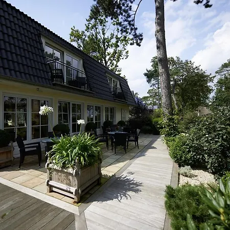 Szálloda Strandhotel Fontana Timmendorfer Strand