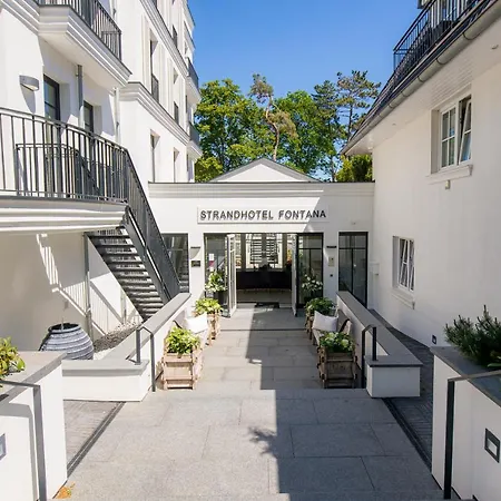 Strandhotel Fontana Szálloda 4*