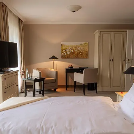 Strandhotel Fontana 4*